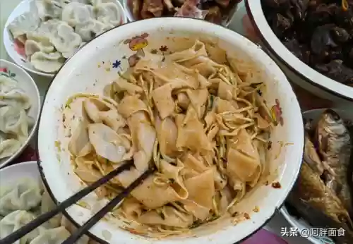 三兄妹阵容搭配图片大全(三国群英传3最强阵容)插图8