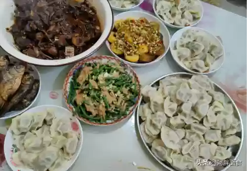 三兄妹阵容搭配图片大全(三国群英传3最强阵容)插图1
