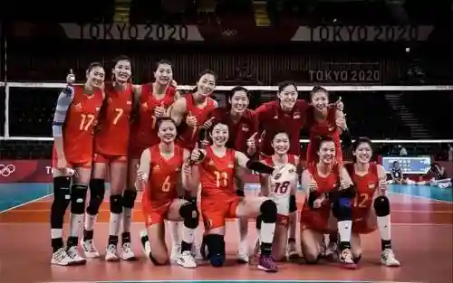奥菲利亚阵容搭配(罗莎莉亚主c搭配什么阵容)插图4