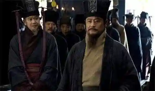 三国最厉害的隐士阵容(拿下三国最强顶级阵容推荐)插图1