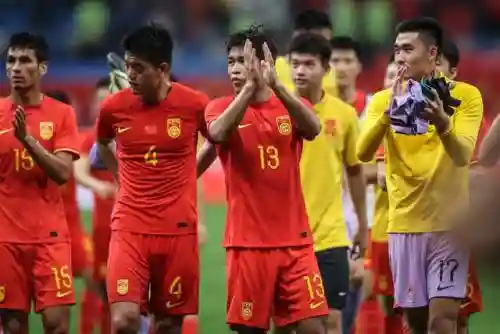 大巴首发阵容(2024豪华双层大巴模拟下载)插图11