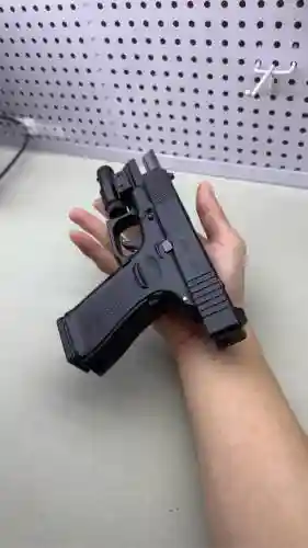 武器打得过洛克吗_1插图